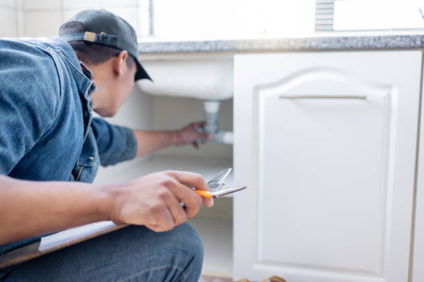 Best Clogged Drain Plumber  in Angier, NC